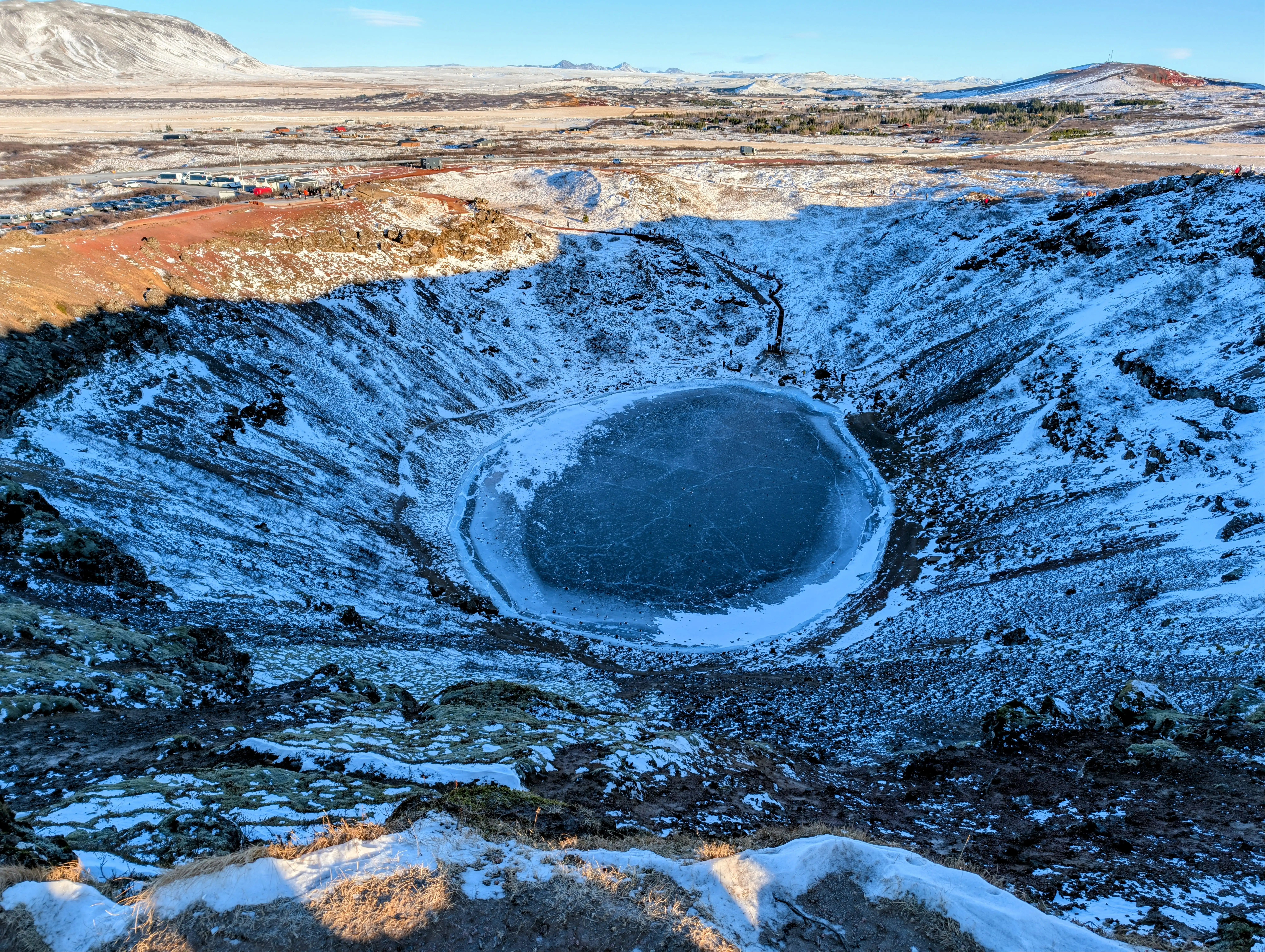 Kerið Kratersee im Winter in Island